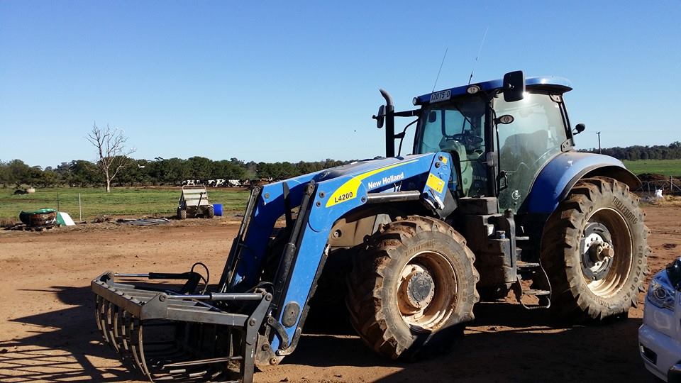 t7220-new-holland