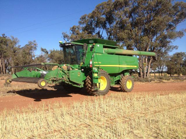 John-Deere-9770
